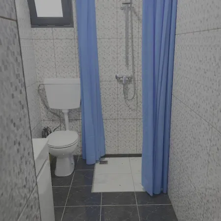 Seaside & Levada Escape