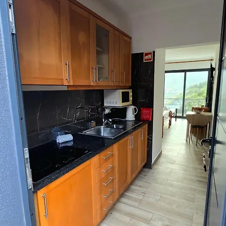 Seaside & Levada Escape Apartment *